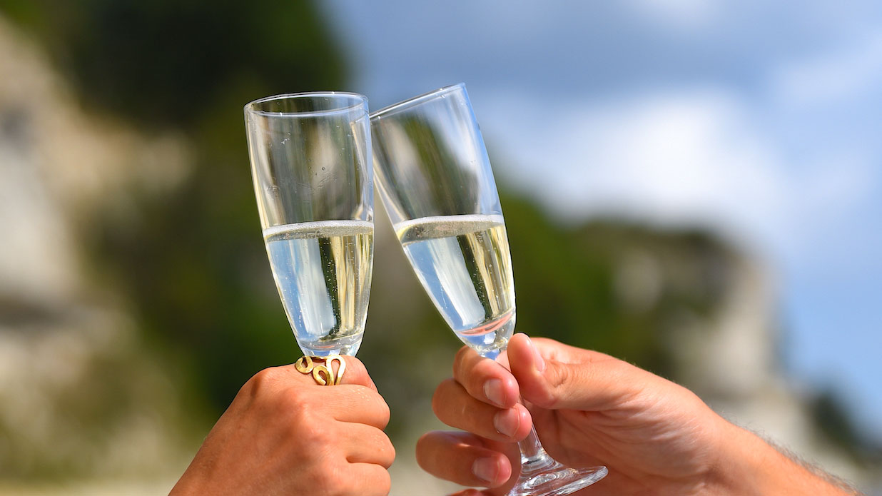 champagnevandring med mindfulness ved stevns klint kultur koege