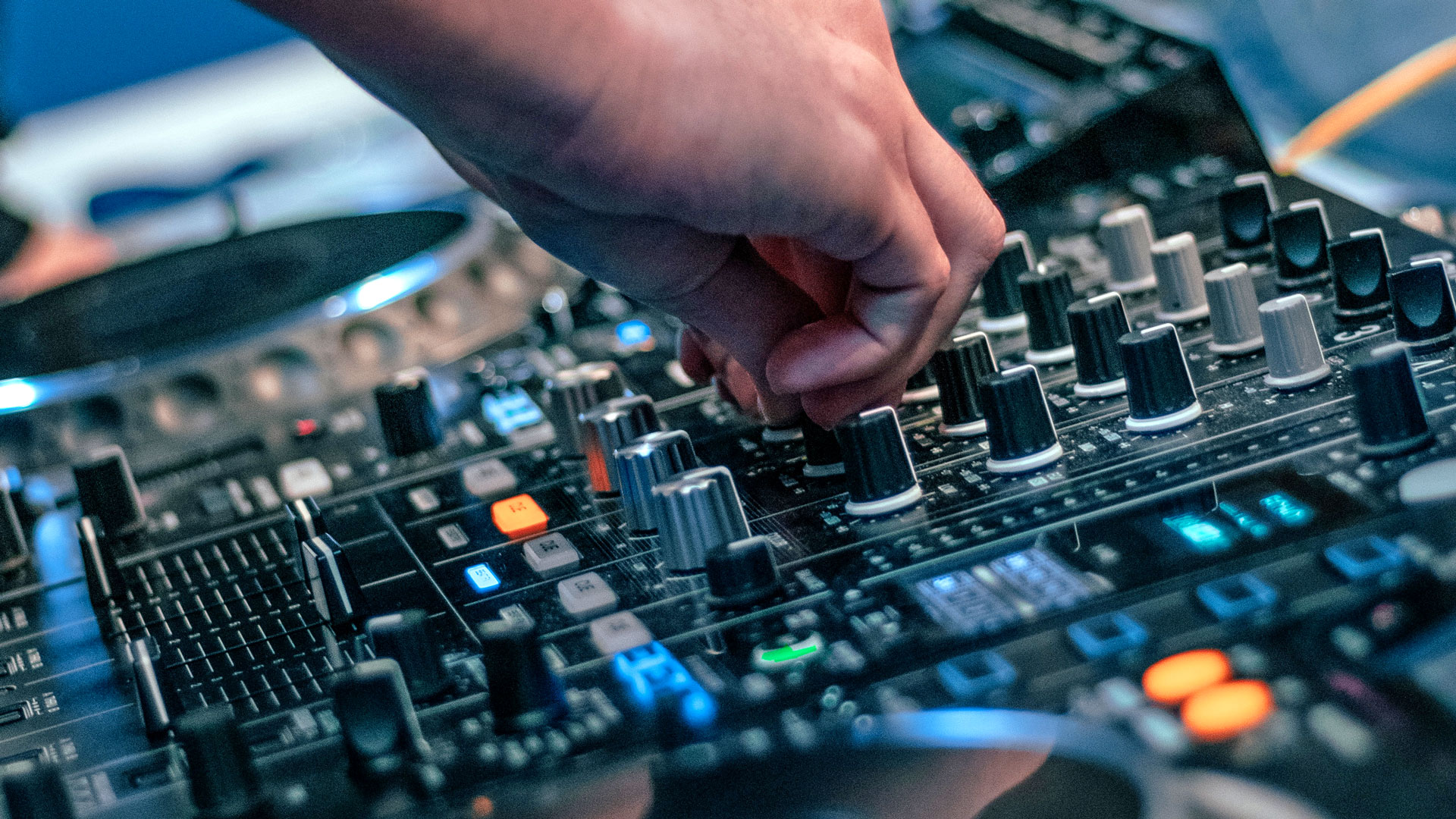 dans med silent disco og sundhedscenteret ved myriad koege kultur koege