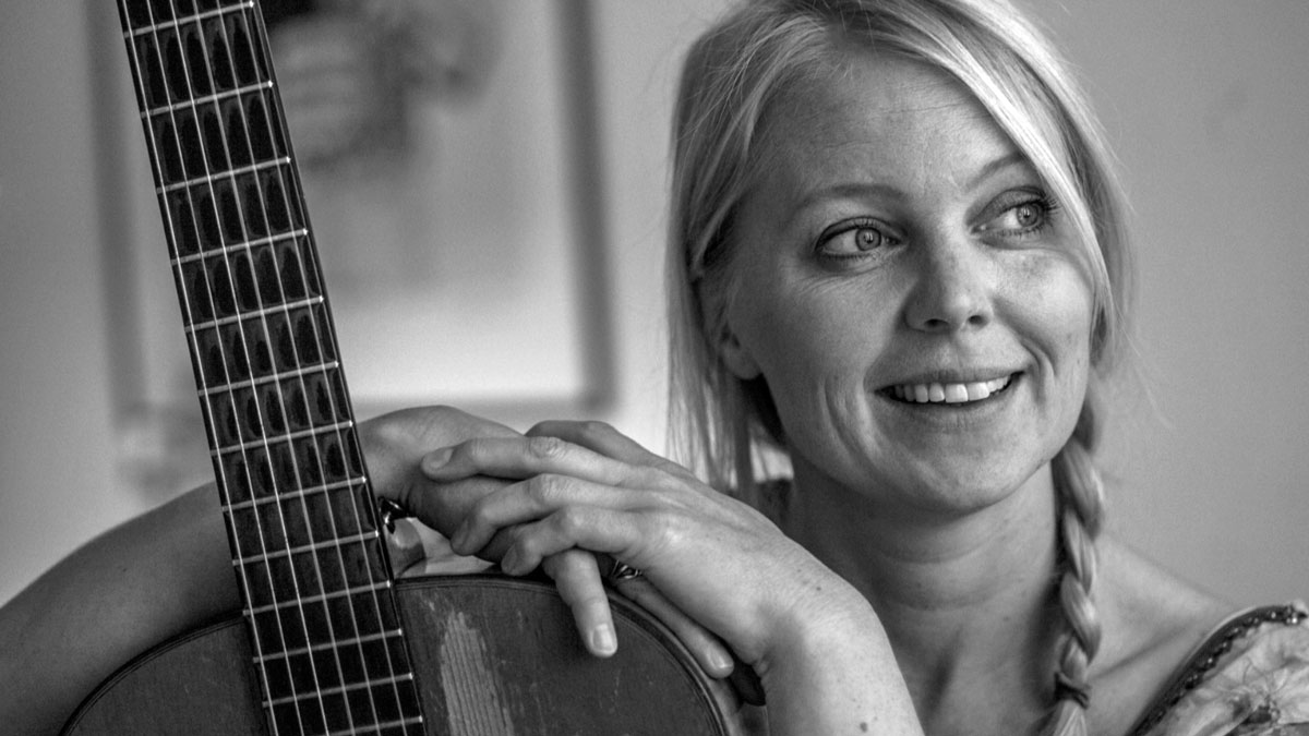 fordybelseskoncert med sara grabow i herfoelge kirke kultur koege