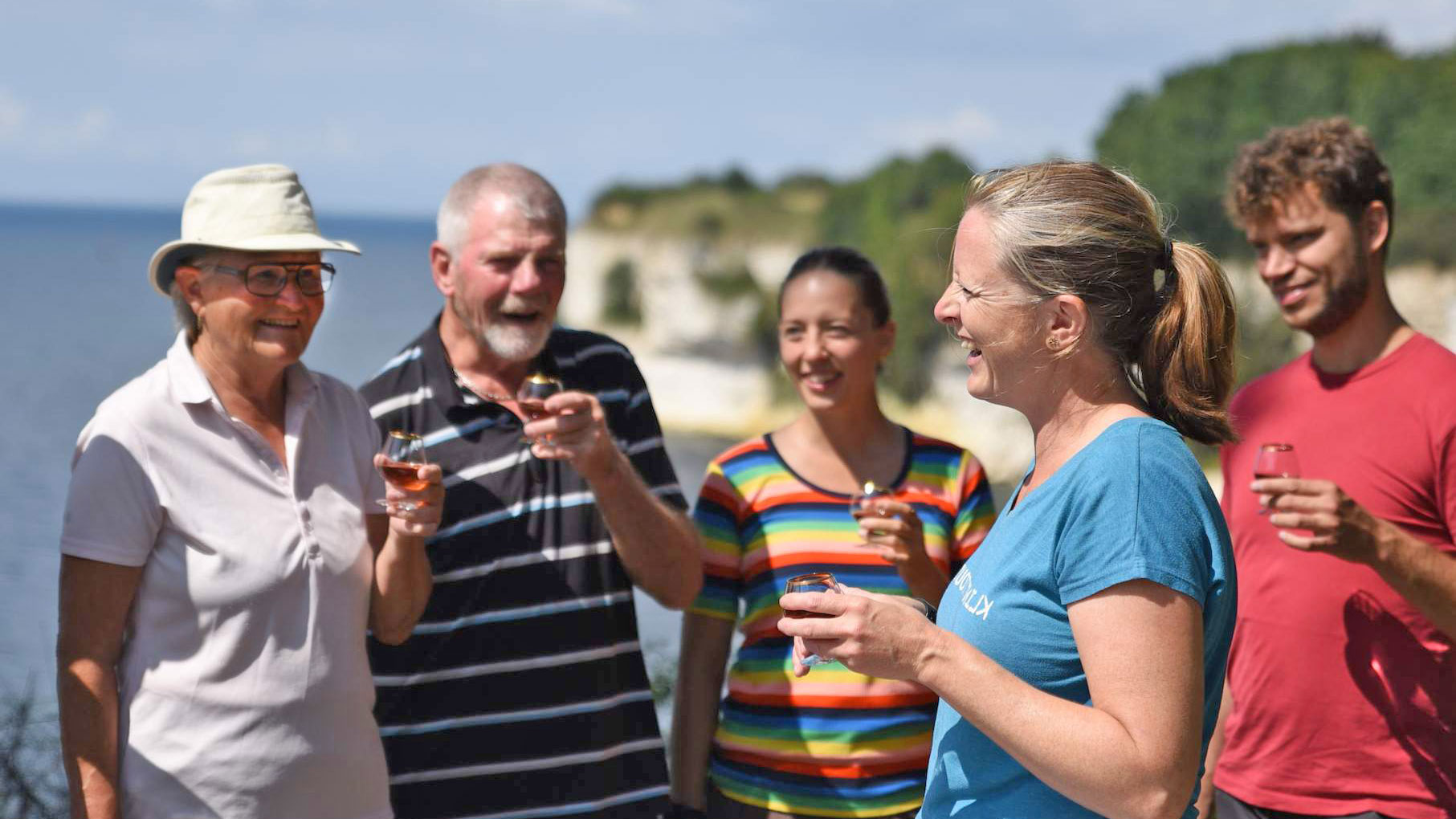 kom med paa kulinarisk vandretur langs stevns klint kultur koege
