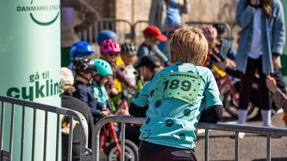 kom med til boerne tour postnord danmark rundt gaester koege