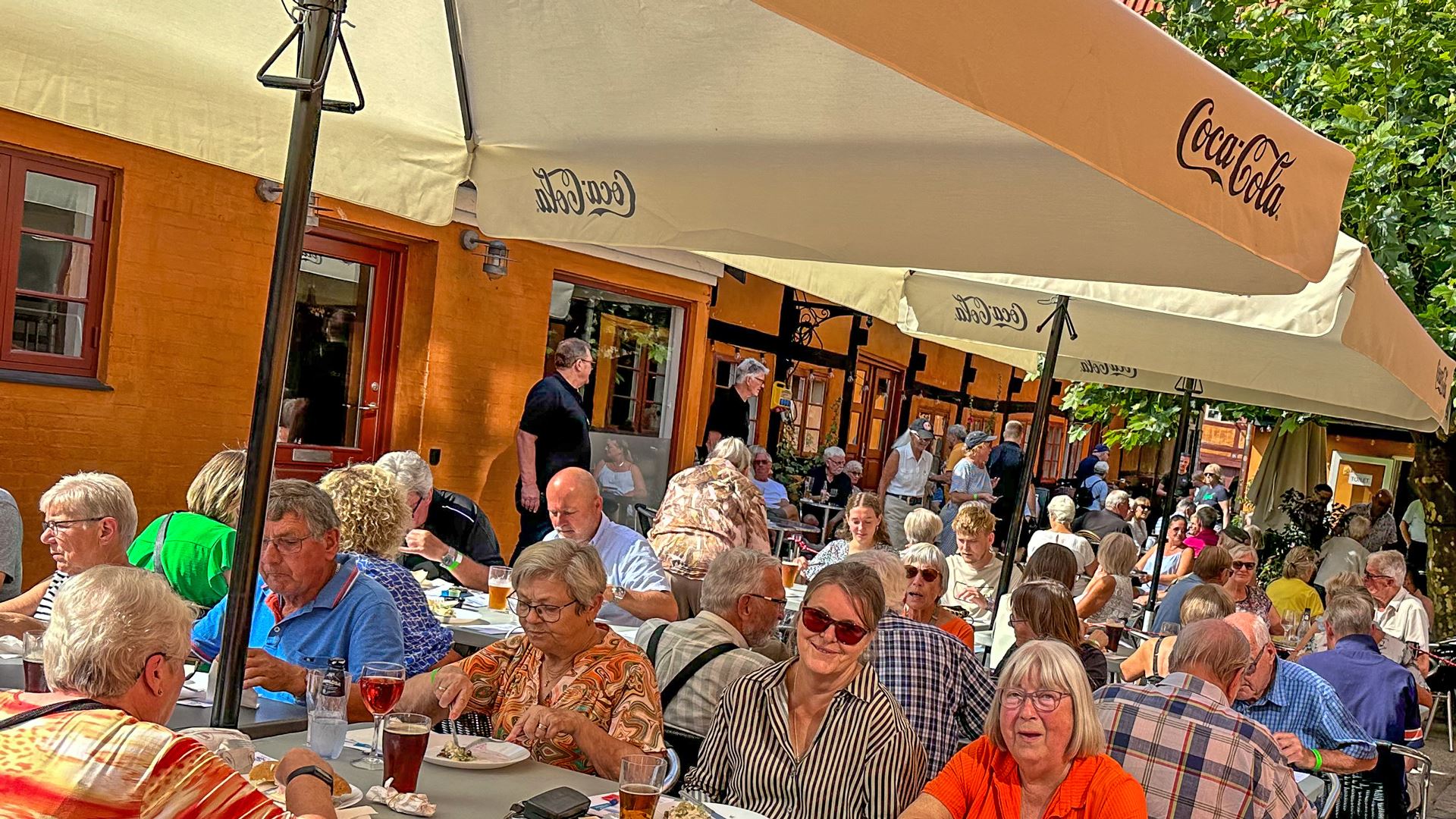 Kom til hyggelig markedsdag på Køge Torv