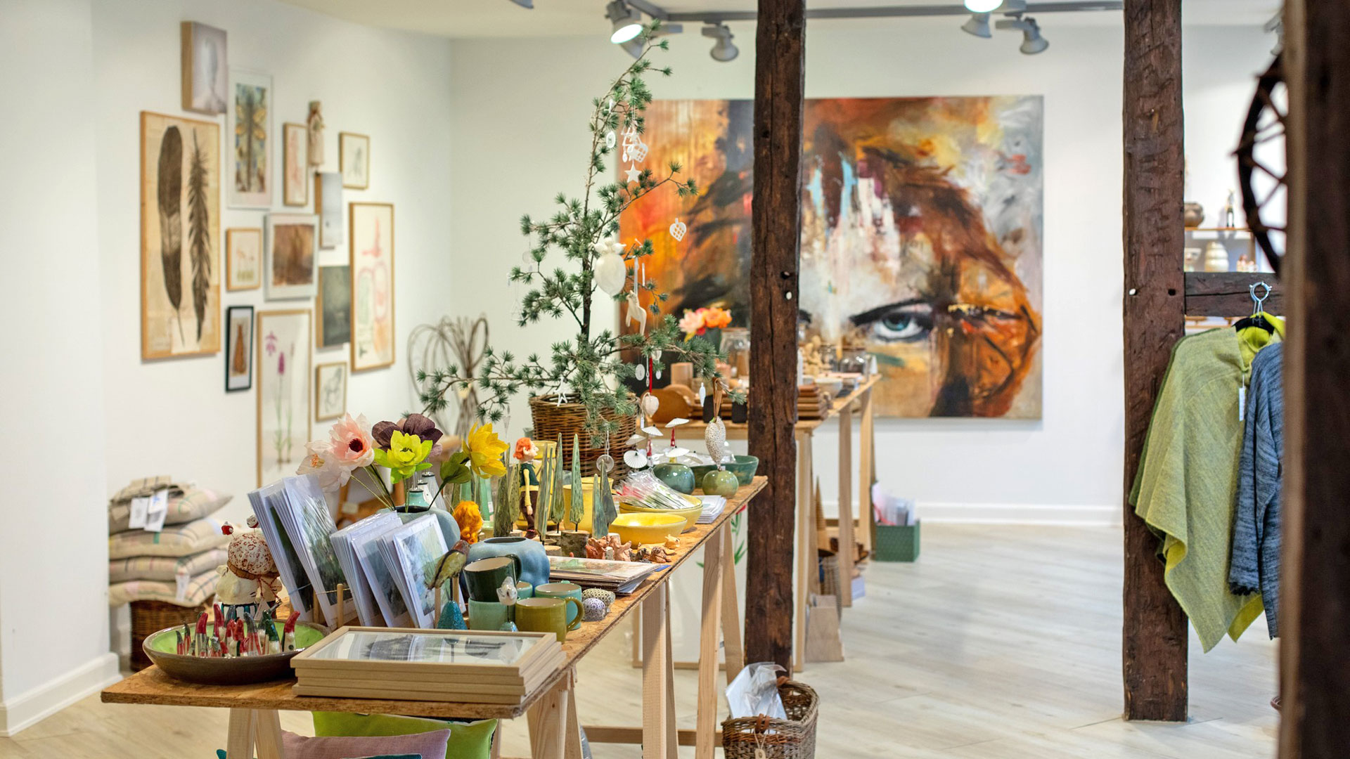 kunst under traeet koege kunstforenings julebutik i koege kultur koege 4