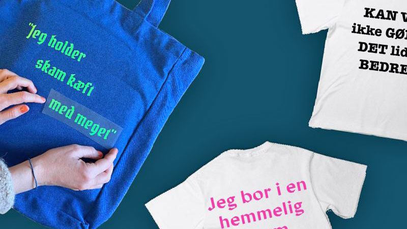 lav flotte stoftryk med bogcitater paa koege bibliotek kultur koege