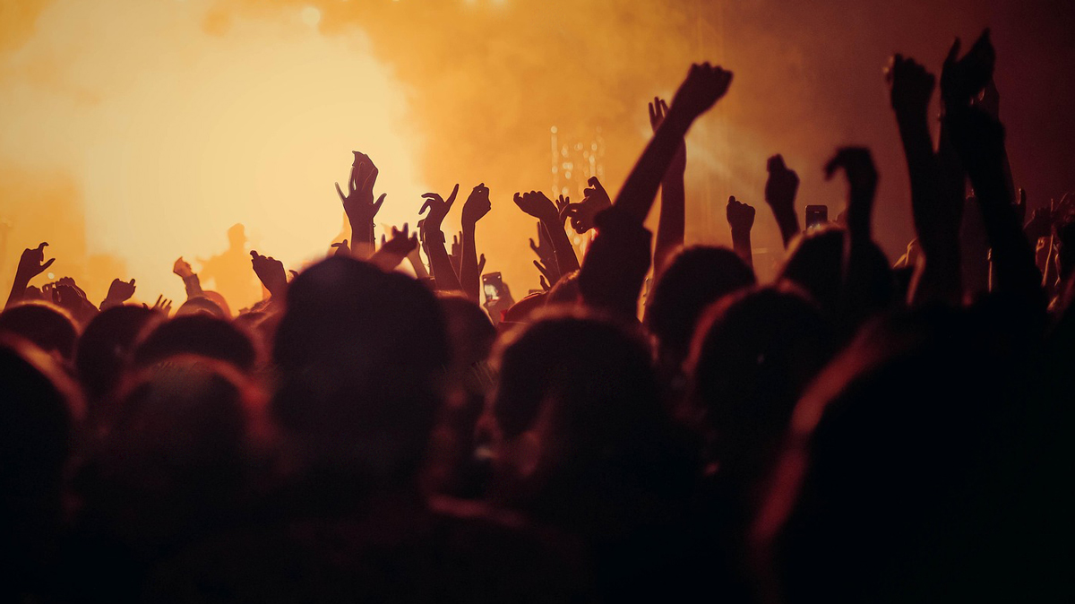 mgk sjaelland inviterer til aaben scene paa tapperiet kultur koege