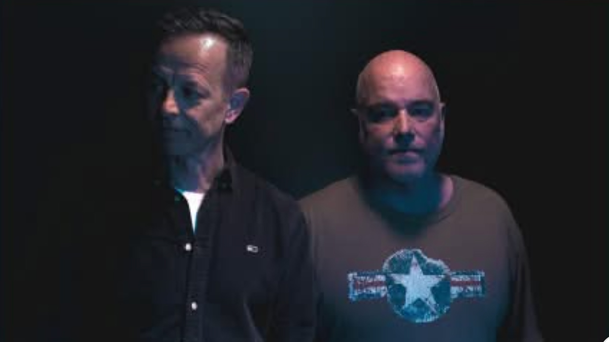 natdyr et musikalsk moede mellem martin taanum starup og mads joen taanum paa tapperiet kultur koege