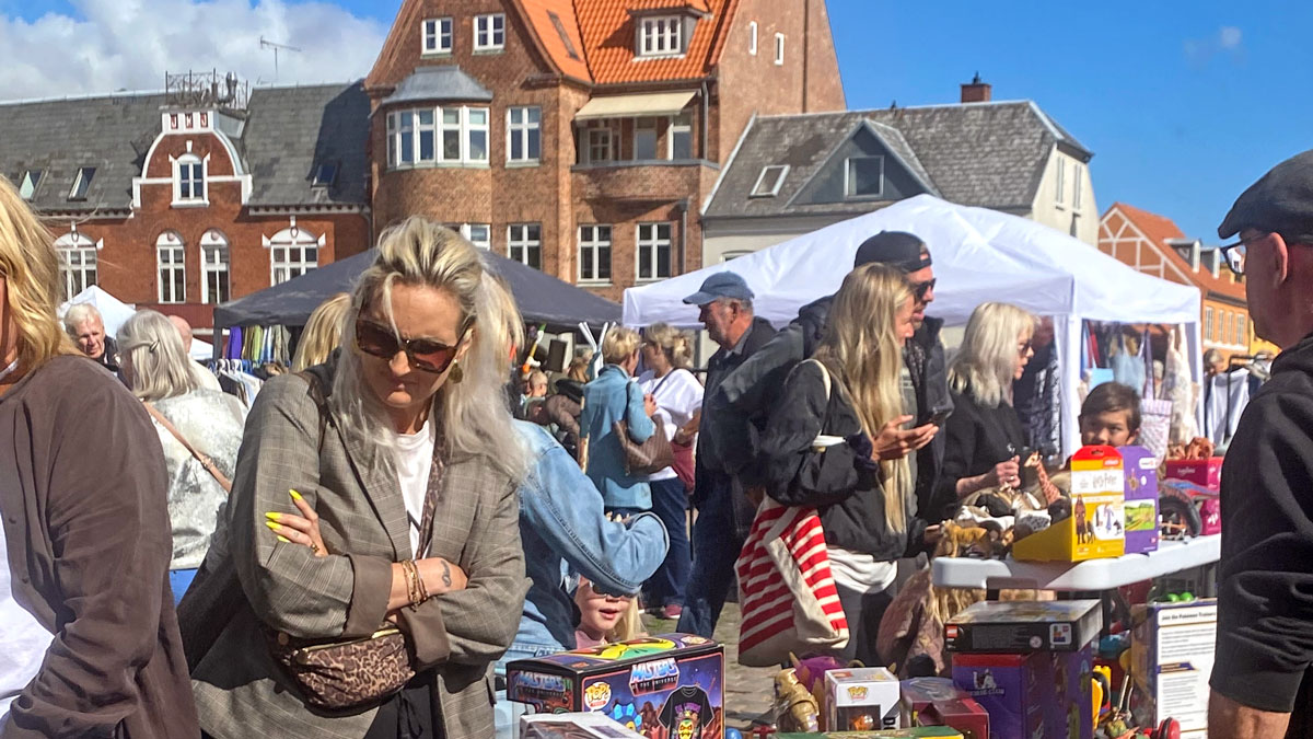 nu aabner tilmeldingen til aarets antik og kraemmermarked koege kulturnyt paa kultur koege